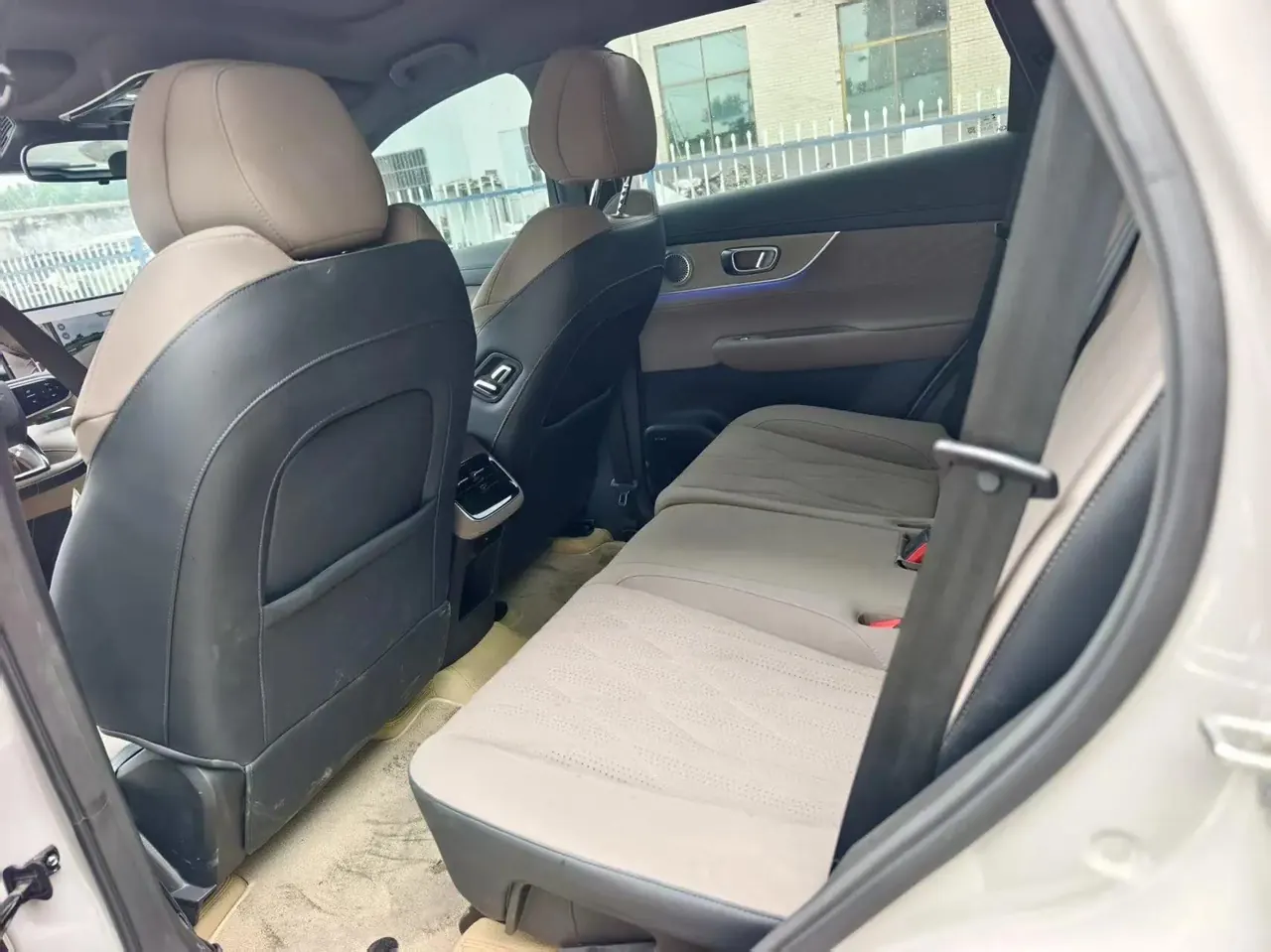 Chery 2025 Tiggo 8 PLUS 1.6TGDI 290TGDI Luxury Automatic Gear 6