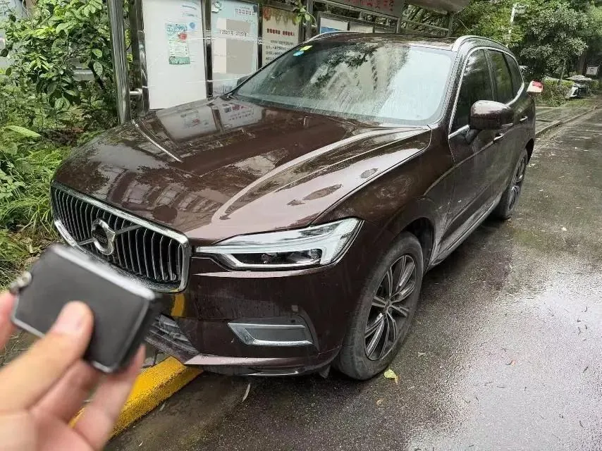 Volvo XC60 2021 T5 4WD Zhiyuan Deluxe Edition - View 1