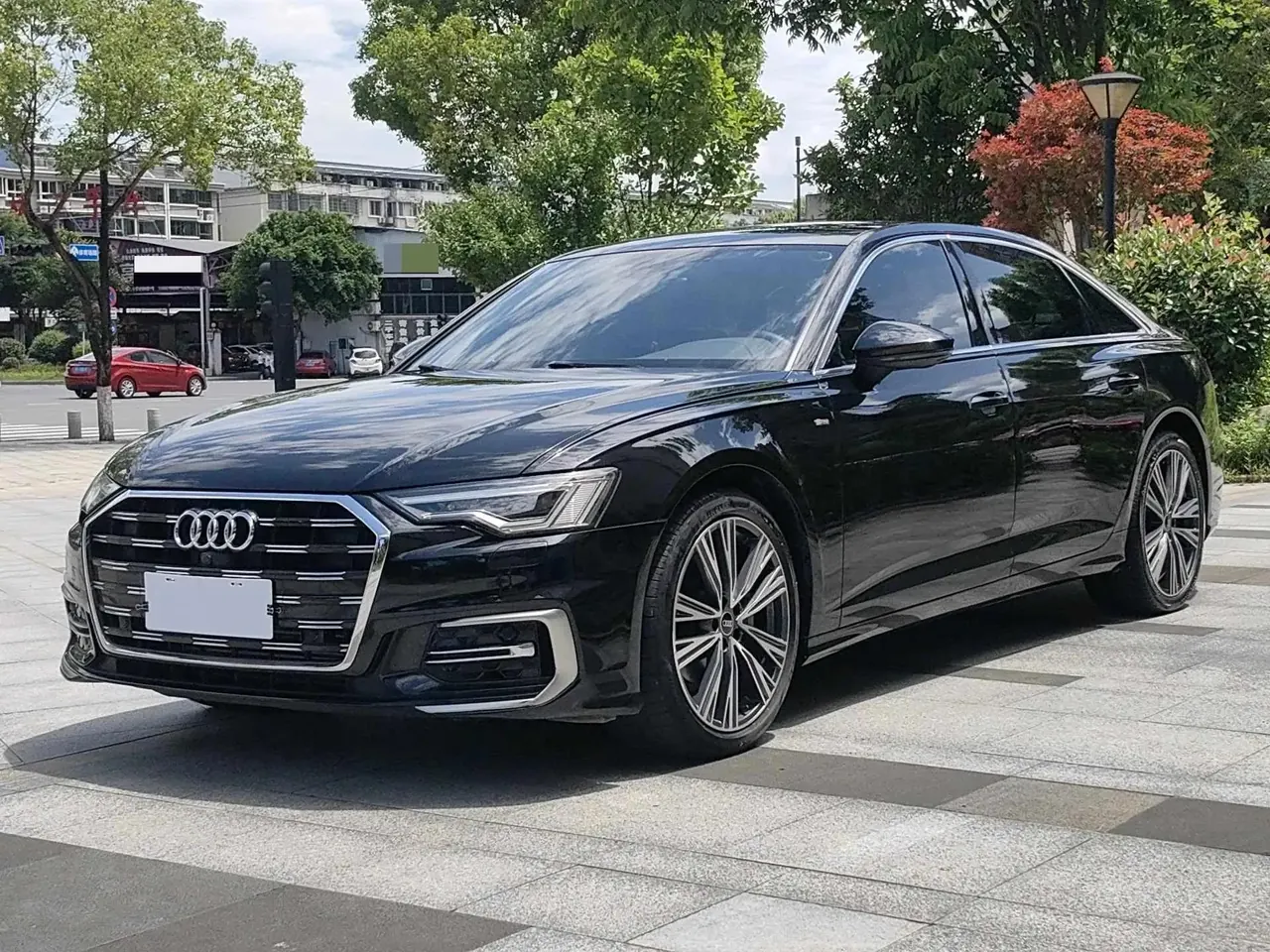 Audi A6L 2022 model, facelift, 40 TFSI Luxury Dynamic version - View 1
