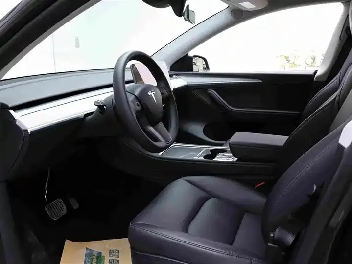 Model Y 2024 long-range all-wheel drive 11