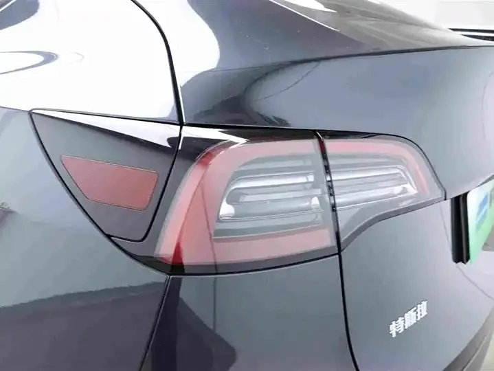 Model Y 2024 long-range all-wheel drive 33