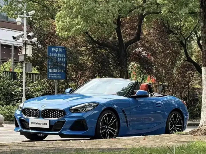 BMW Z4 2022 sDrive 25i M sports set - View 1