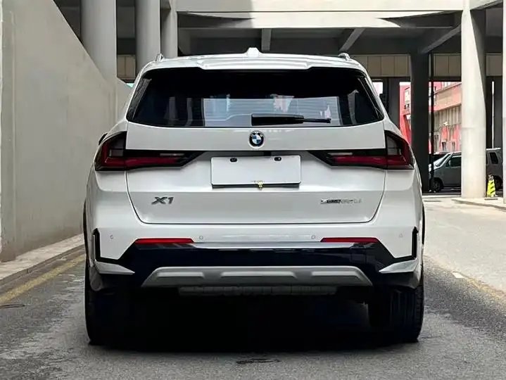 BMW X1 2023 sDrive25Li X Design Set 4