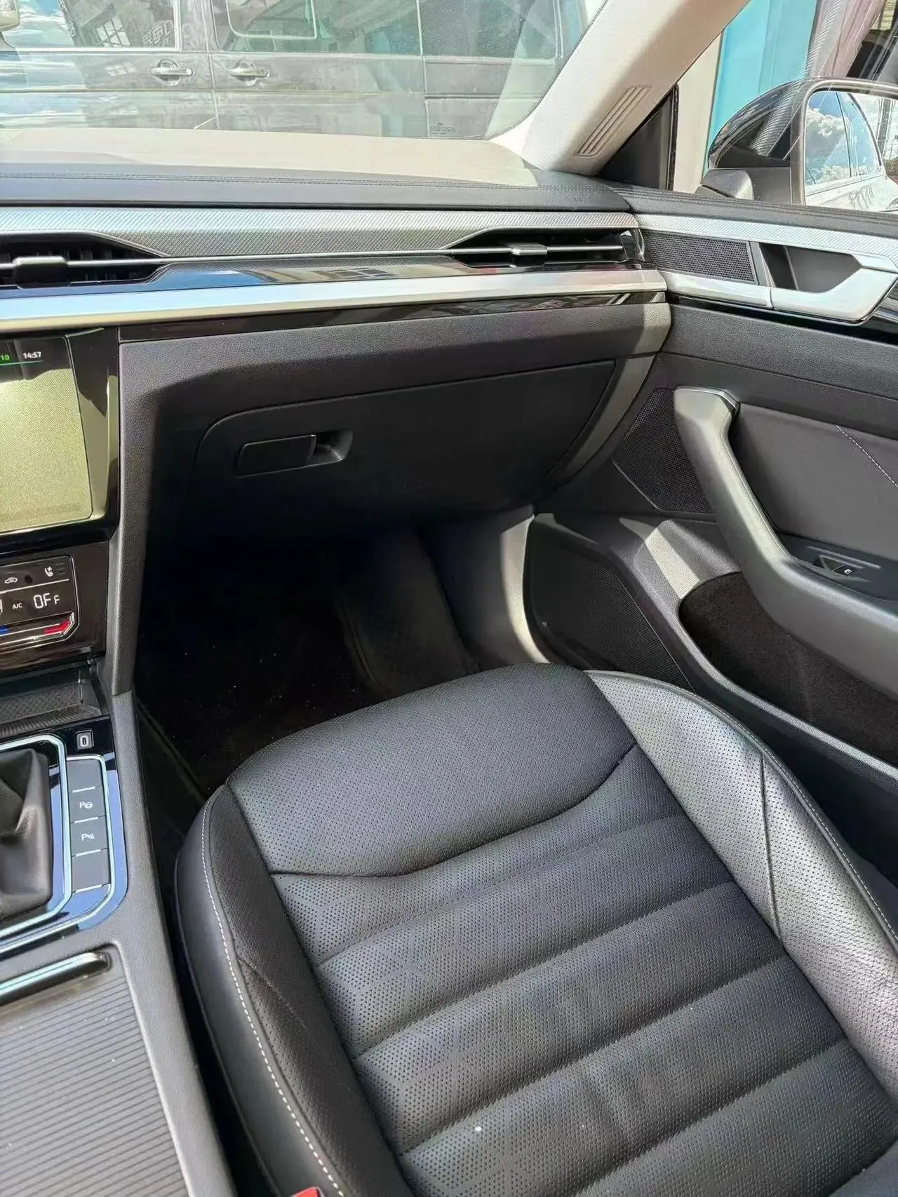 FAW-Volkswagen CC 2023 380TSI eye-catching edition 6