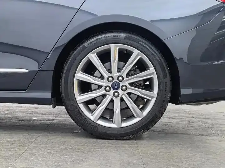 Taurus 2019 EcoBoost 245 Premium Edition 13