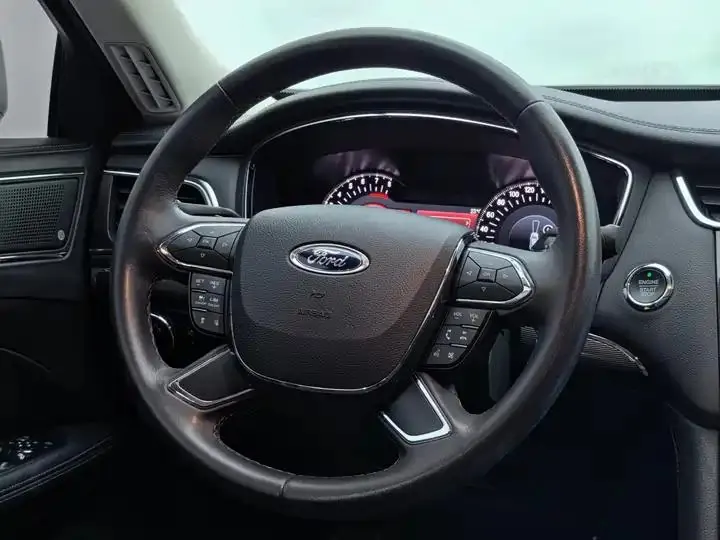 Taurus 2019 EcoBoost 245 Premium Edition 19