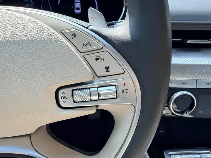 Genesis G80 2023 2.5T Rear Drive Deluxe Edition 17