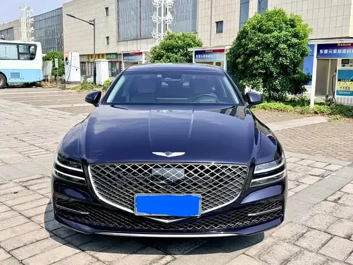 Genesis G80 2023 2.5T Rear Drive Deluxe Edition 2