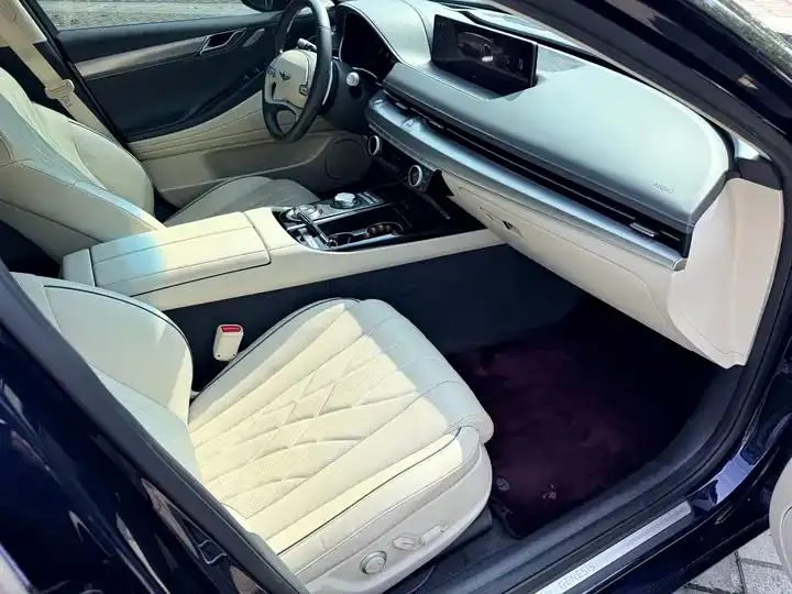 Genesis G80 2023 2.5T Rear Drive Deluxe Edition 21