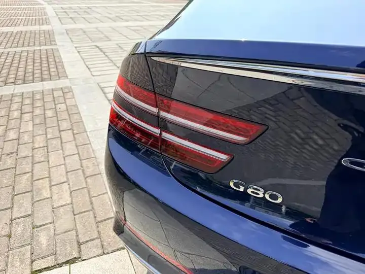 Genesis G80 2023 2.5T Rear Drive Deluxe Edition 24