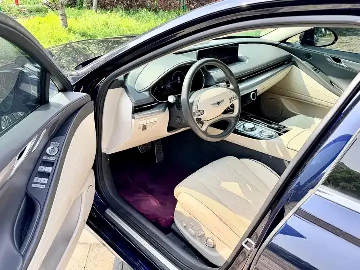 Genesis G80 2023 2.5T Rear Drive Deluxe Edition 7