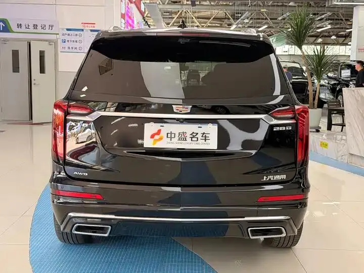 Cadillac XT6 2022 2.0T 6-seat 4-wheel drive luxury model 15