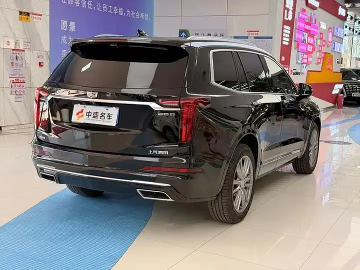 Cadillac XT6 2022 2.0T 6-seat 4-wheel drive luxury model 16