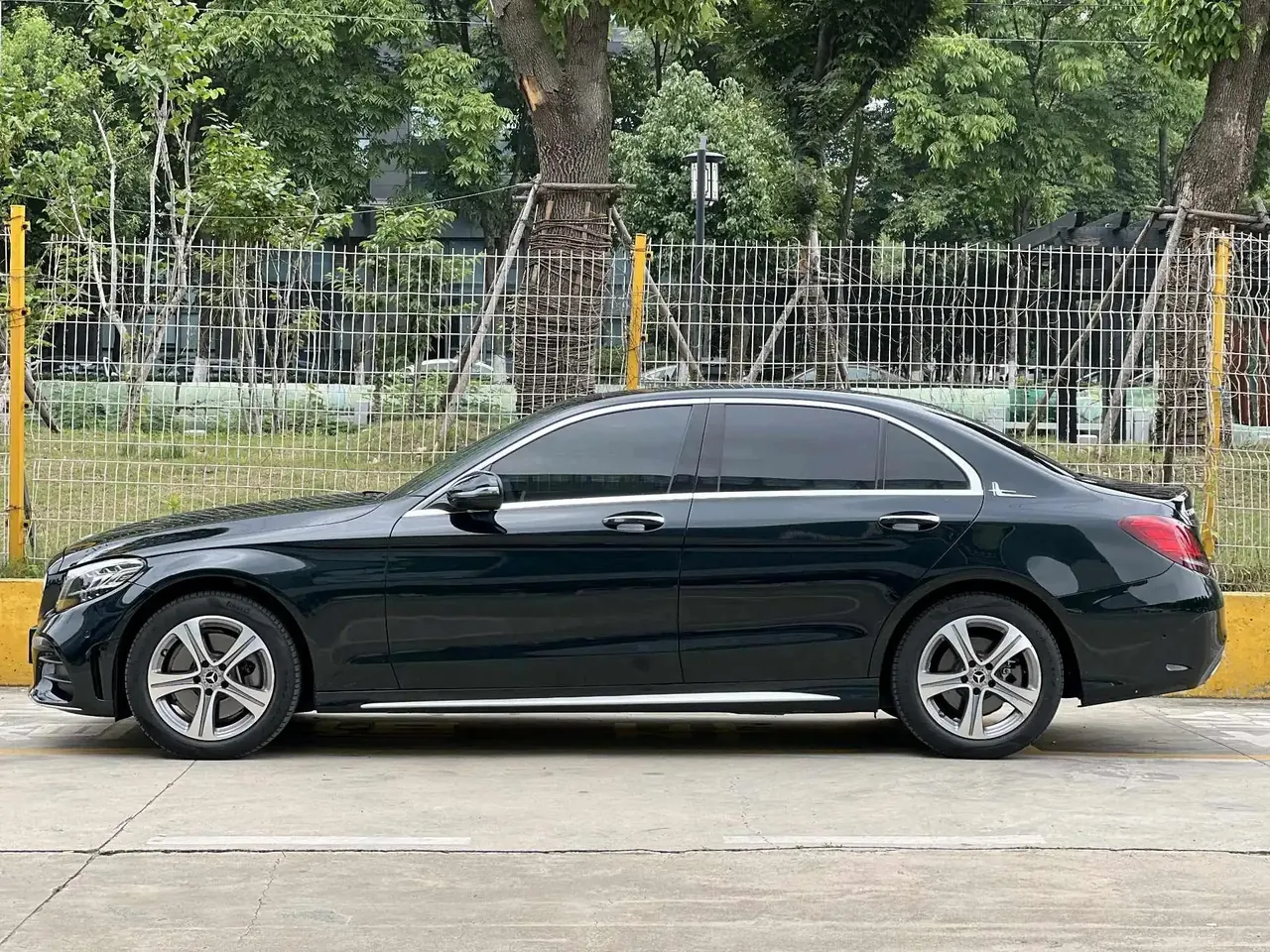 Mercedes Benz C- Class 2021 C 260 L Sport Edition 12