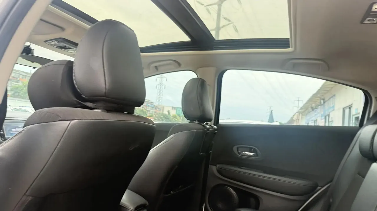 Vezel 2020 1.5L CVT Pioneer Edition 2