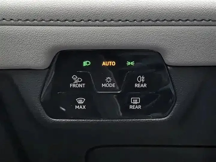 Tang 2024 380TSI All-Wheel-Drive Prestige Luxury Edition 21