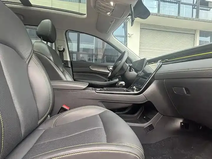 Roewe RX5 2023 PLUS 330TGI Auto Tide Smart Edition 12