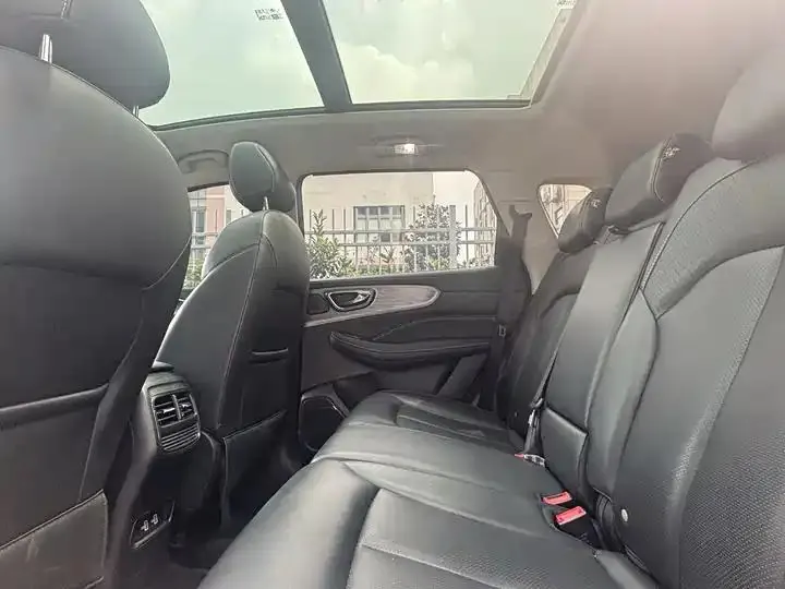 Roewe RX5 2023 PLUS 330TGI Auto Tide Smart Edition 8