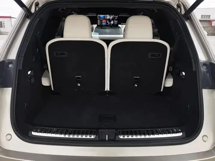 Li L9 2022 Max 4