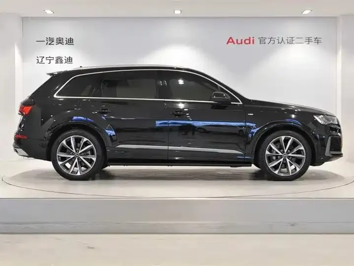 Audi Q7 2022 55 TFSI quattro S line Sport 3