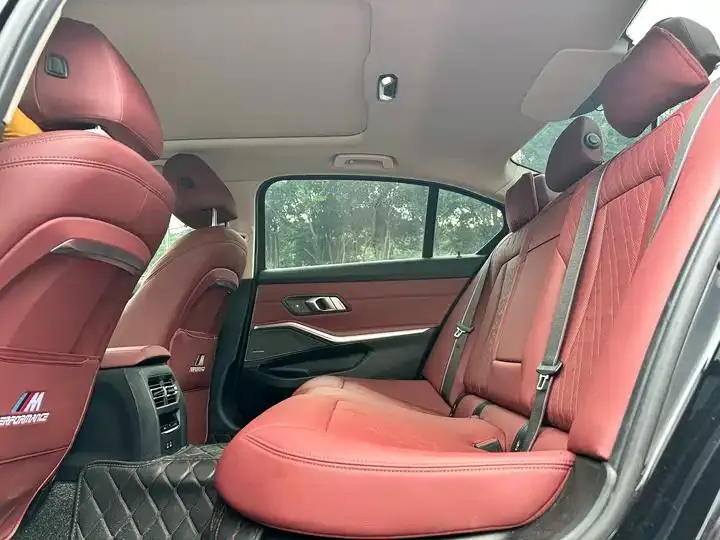 BMW i3 2022 model eDrive 35 L 15