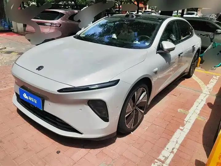 Открыть галерею: NIO ET7 2023 section 75kWh