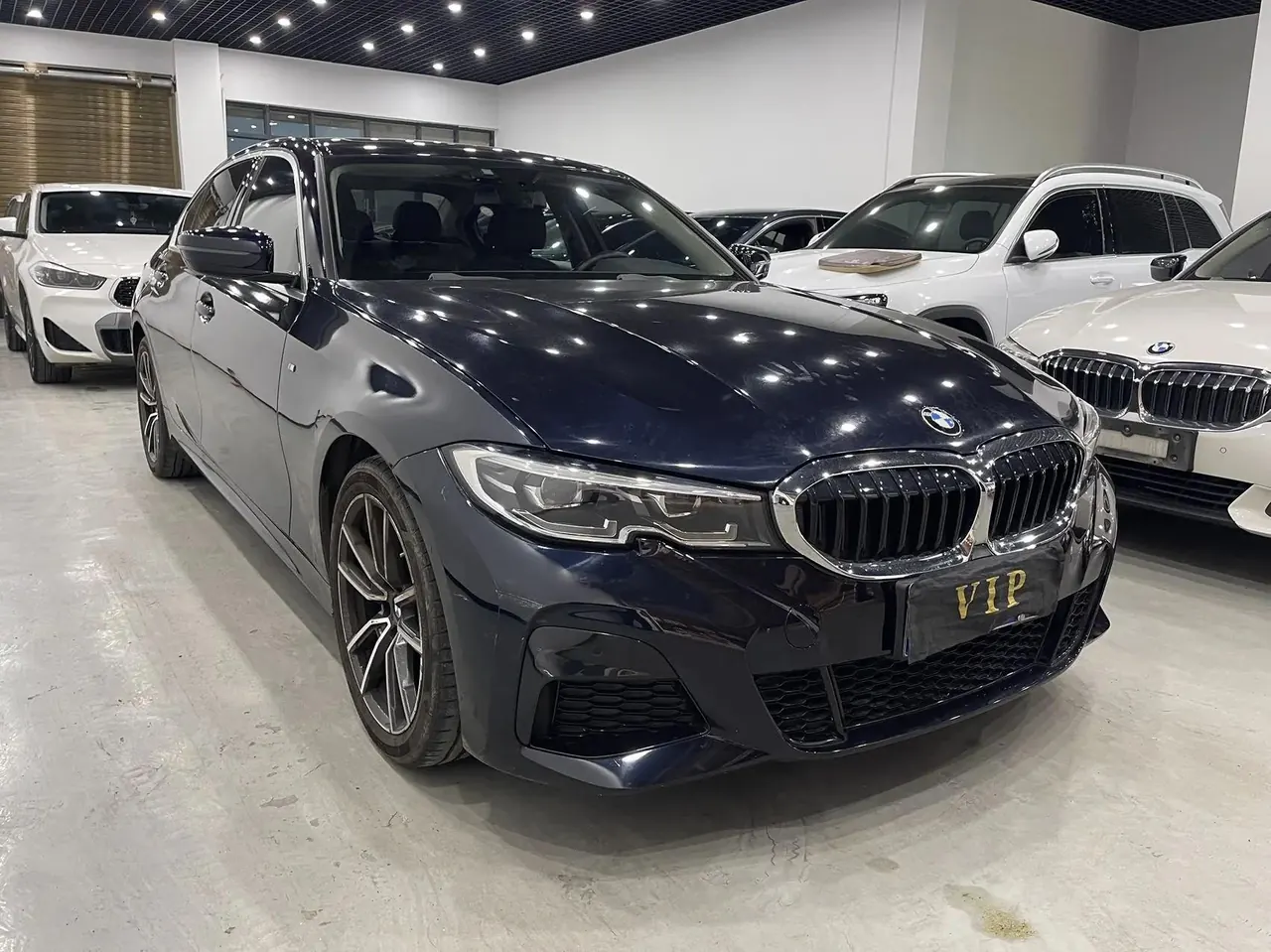BMW 3 Series 2020 model 320Li M Sport Package 3