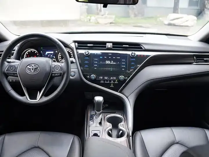 Camry 2019 Model Facelift 2.0G Luxury Edition 15