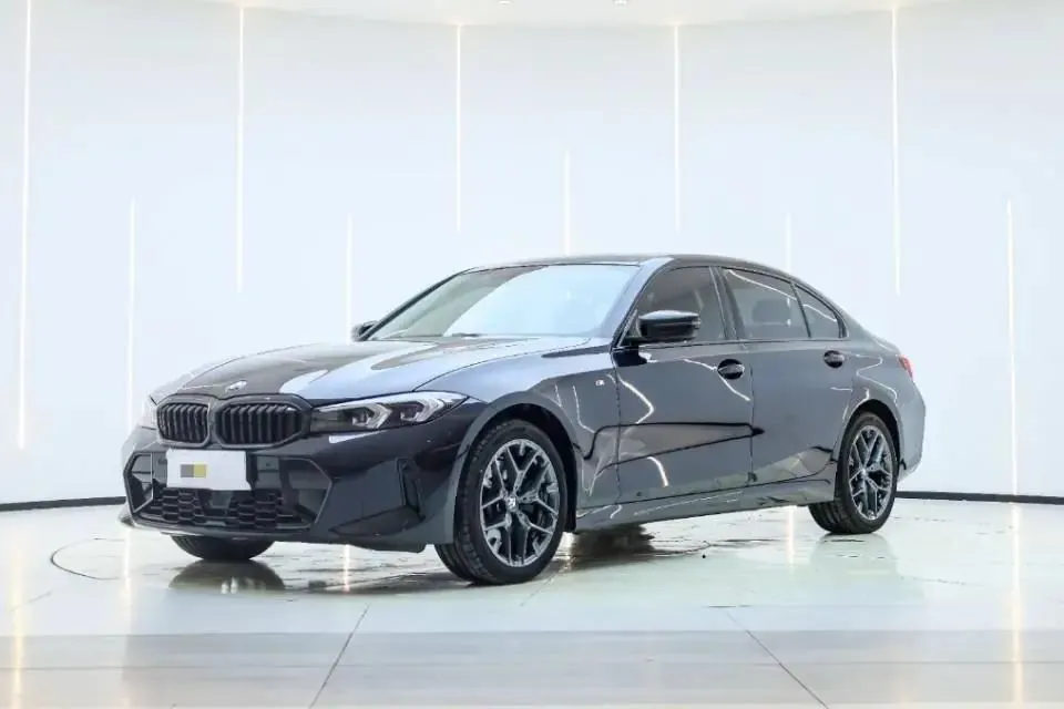 BMW 3 Series 2025 model 330Li 2.0T M Sport Night Edition with automatic transmission - View 1