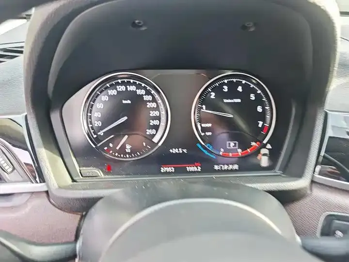 BMW X1 2022 sDrive25Li Luxury Model 8