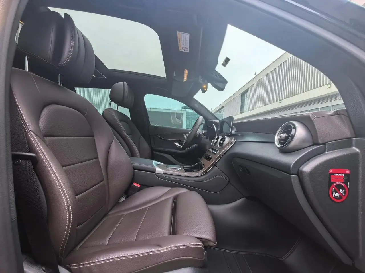 Mercedes Benz GLC 2020 GLC 260 L 4MATIC Luxury 6