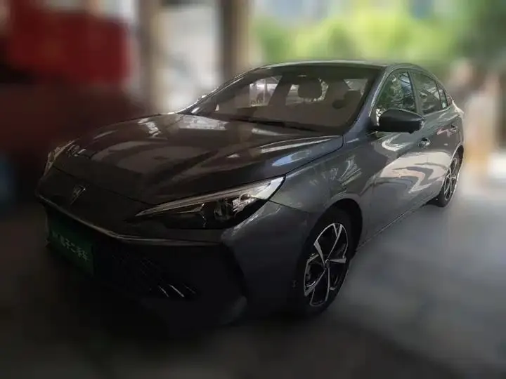 Roewe i5 2023 1.5L CVT Honorable Edition - View 1