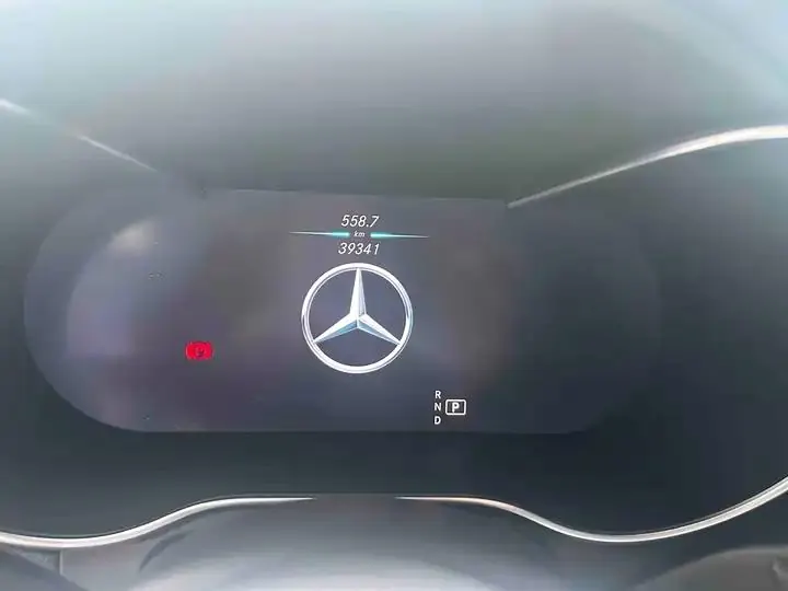 Mercedes Benz GLC 2021 model, GLC 300 L 4MATIC Sport version 6
