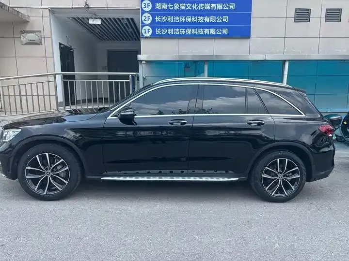 Mercedes Benz GLC 2021 model, GLC 300 L 4MATIC Sport version 8