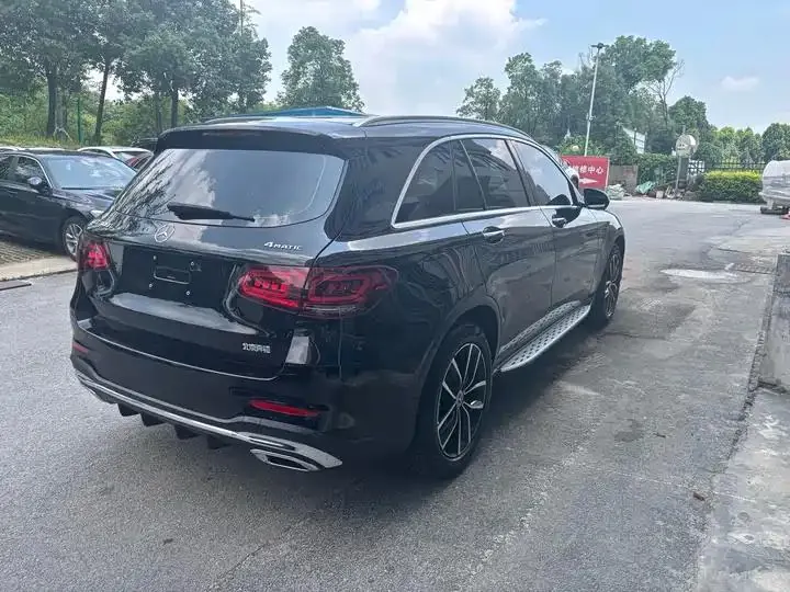 Mercedes Benz GLC 2021 model, GLC 300 L 4MATIC Sport version 9