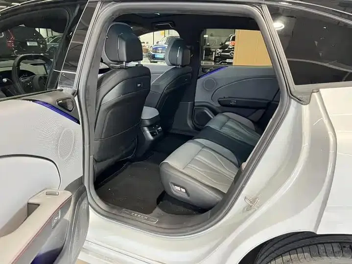 Zeekr 007GT 2025 four-wheel drive intelligent driving version 75kWh 9