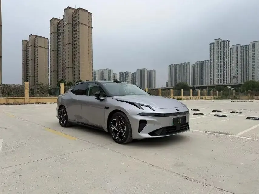 LYNK&amp;CO 2026 LYNK&amp;CO 07 EM-P 1.5T 126 Long-Range Ultra Automatic 3