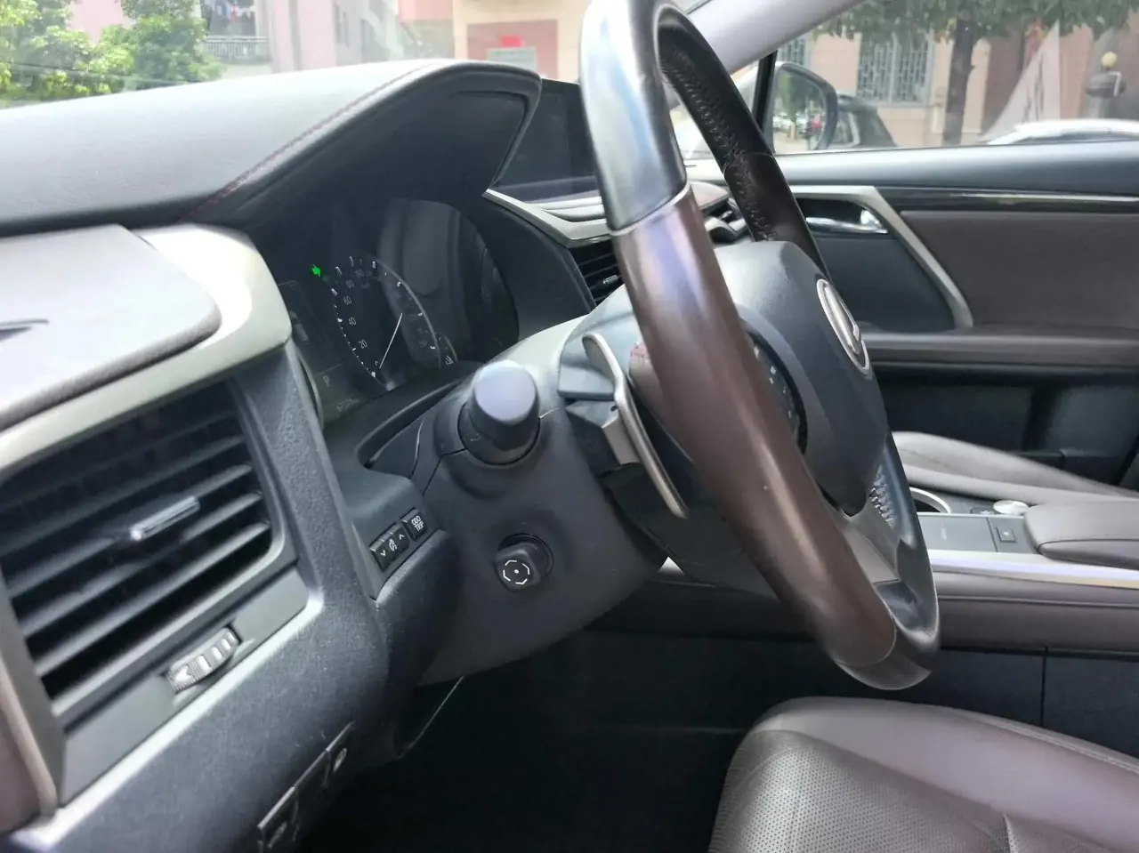 Lexus RX 2020 450h four-wheel drive elegant version of the national v 5