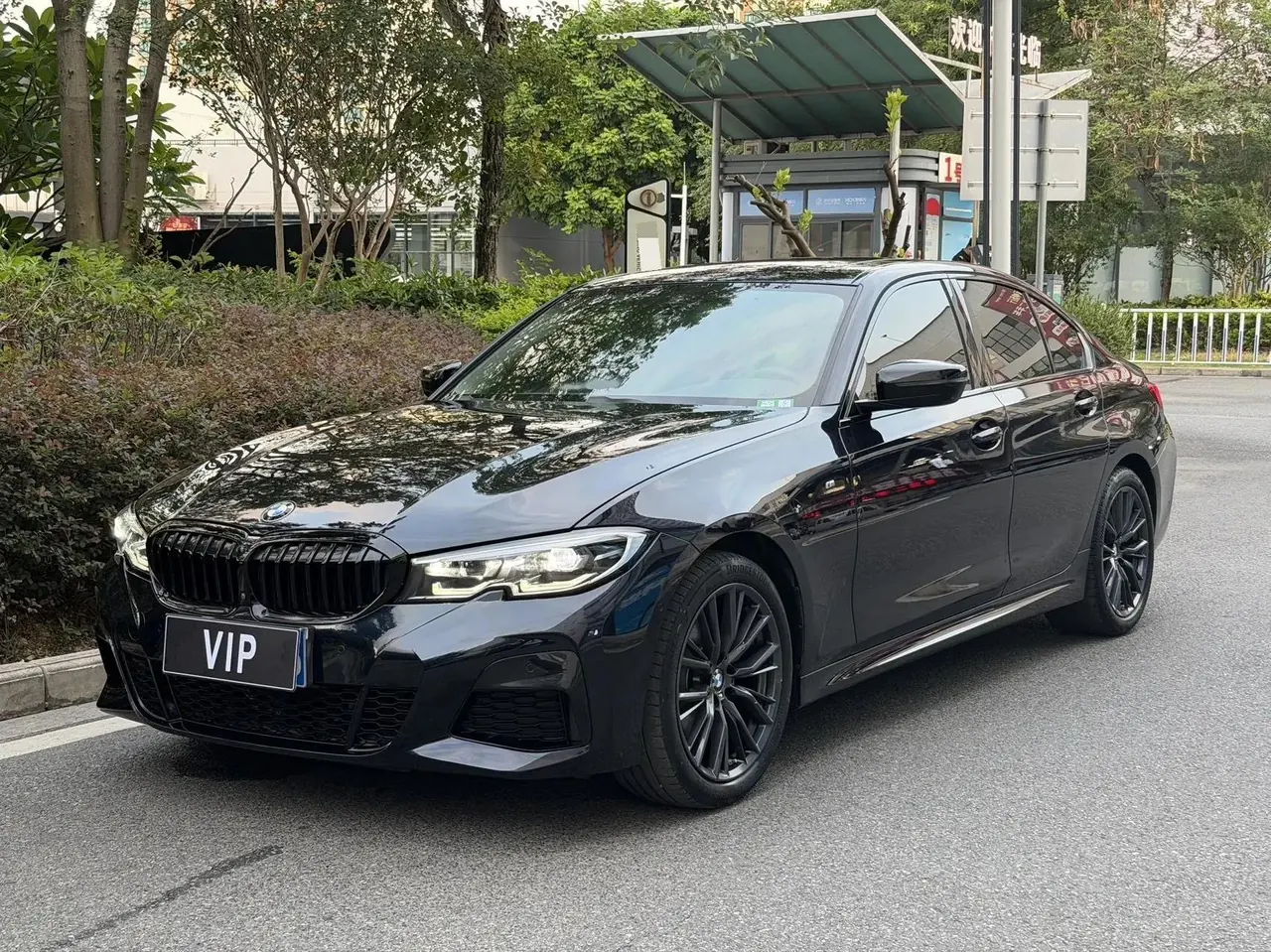 BMW 3 Series 2020 Changed 325i M Sports Night Suit - View 1