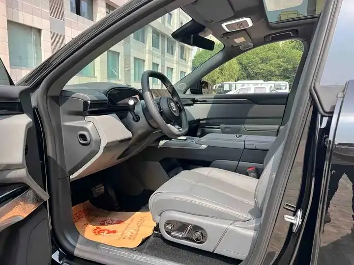 Zeekr 7X 2025 75kWh rear drive smart driving version 4