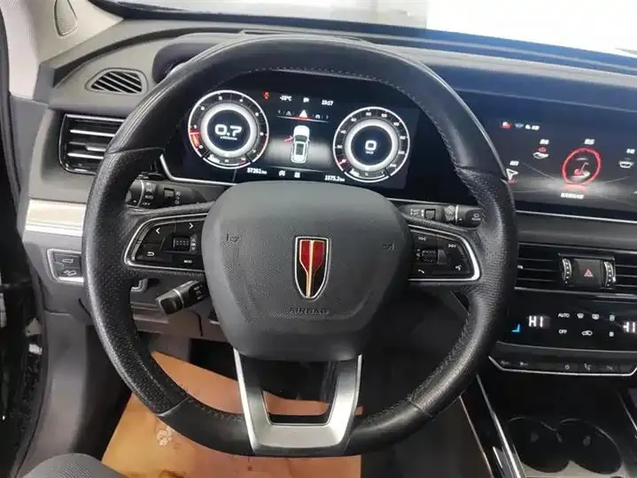 HongQi HS5 2022 to 2.0T Zhilian Flag Edition 15