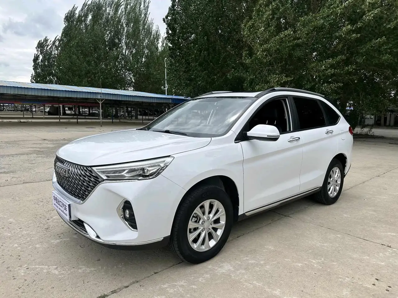 Open image lightbox: Haval M6 2021 PLUS 1.5T DCT Deluxe Zhilian