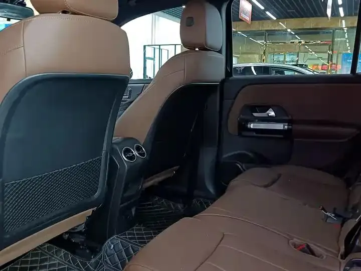Mercedes Benz GLB 2023 GLB 220 Fashion 12