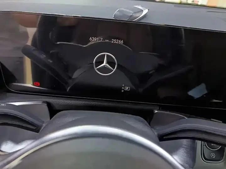 Mercedes Benz GLB 2023 GLB 220 Fashion 7