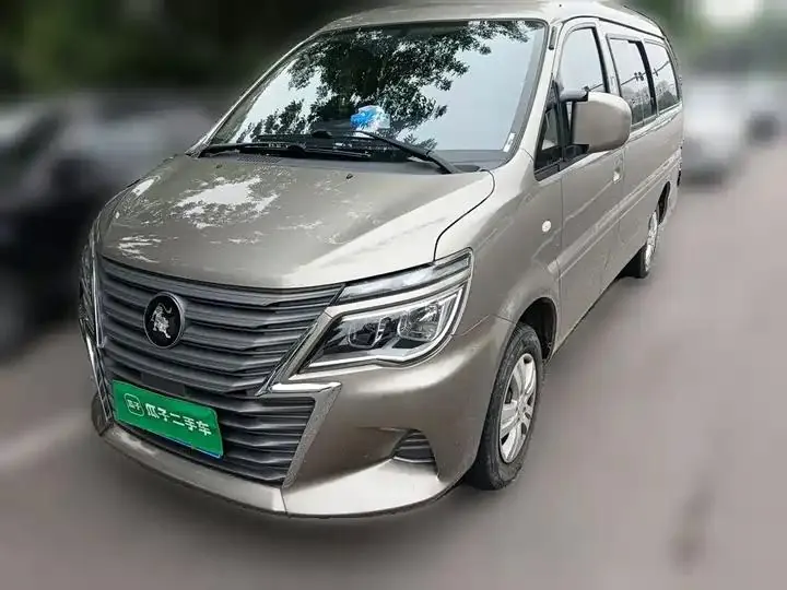 Rongzhi 2023 M5L 1.6L Comfort Version, 9-Seater - View 1