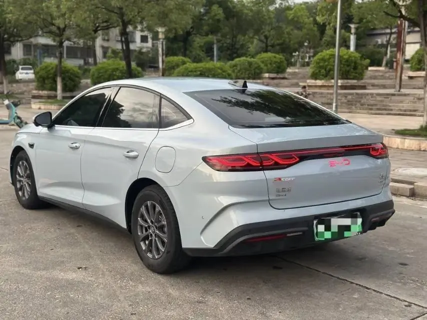 BYD 2025 Qin L DM-i 1.5 CVT Intelligent Driving Version 80KM Leading Model Automatic 3