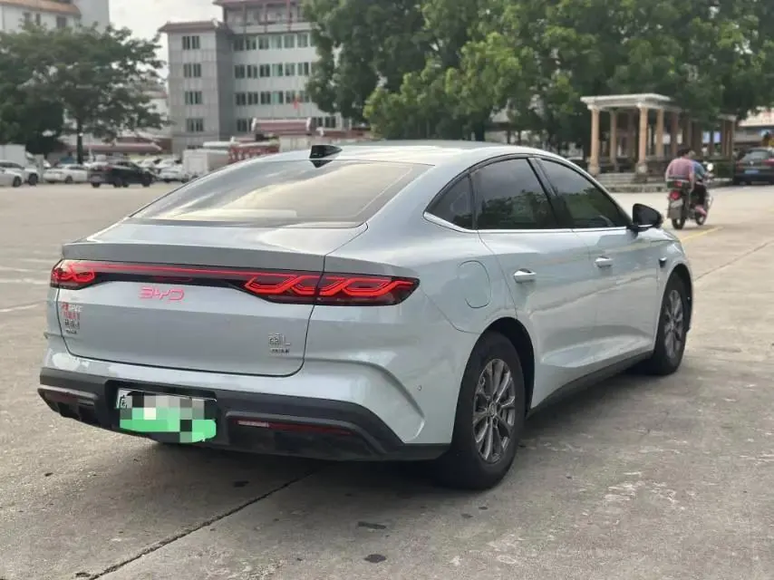 BYD 2025 Qin L DM-i 1.5 CVT Intelligent Driving Version 80KM Leading Model Automatic 4