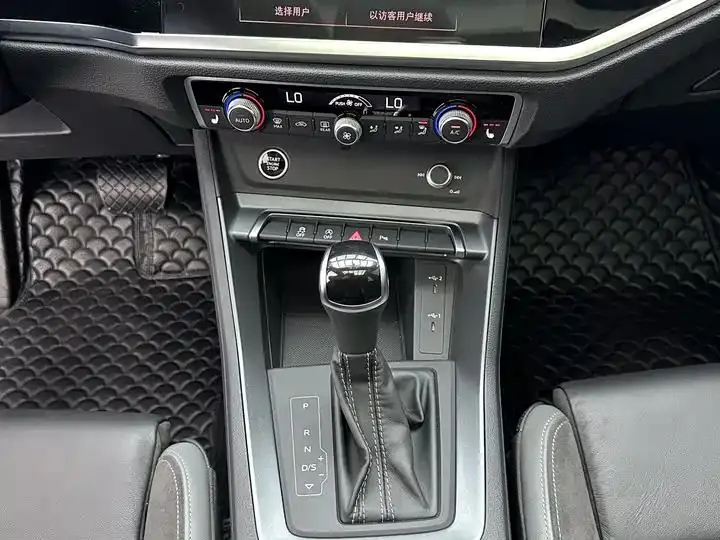 Audi Q3 Sportback 2023 35 TFSI aggressive (1.4T) 15
