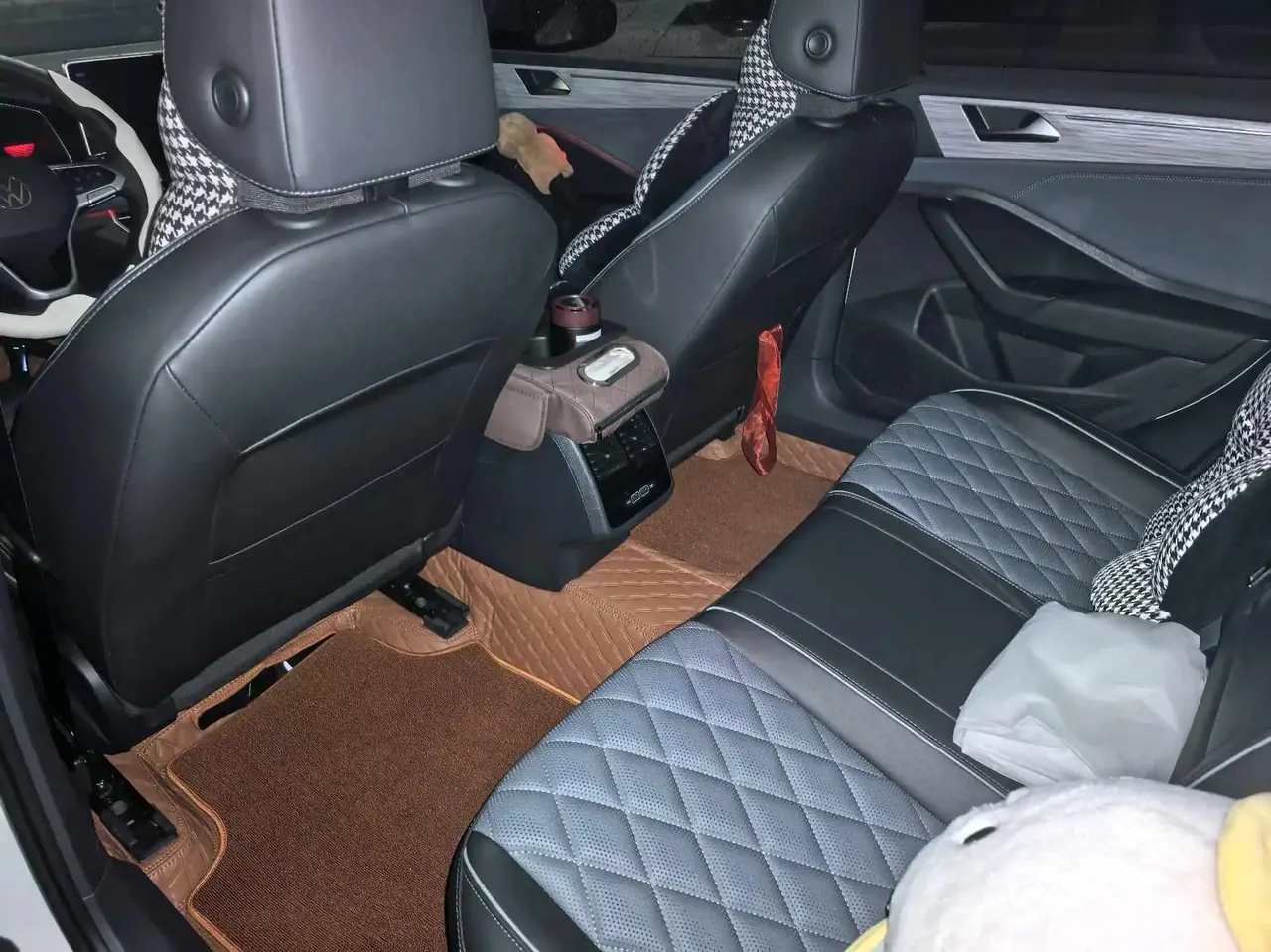 Volkswagen 2025 Sagittarius 1.5TSI 300TSI Exceed Edition (Change 3) Automatic Gear 6
