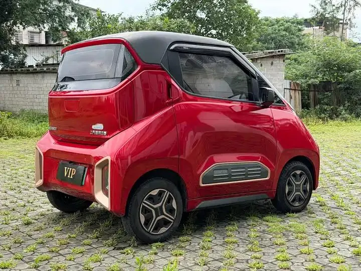 BaoJun E200 2020 305KM Zhixing Edition 4